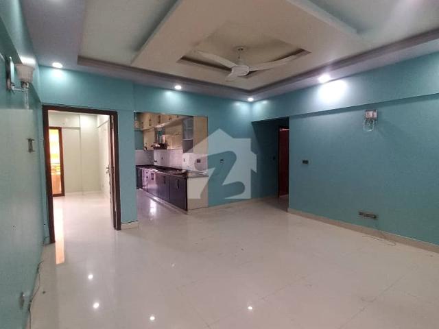 Luxurious 1800 sqft 3 bedroom apartment for rent in big bukhari commercial dha phase 6
