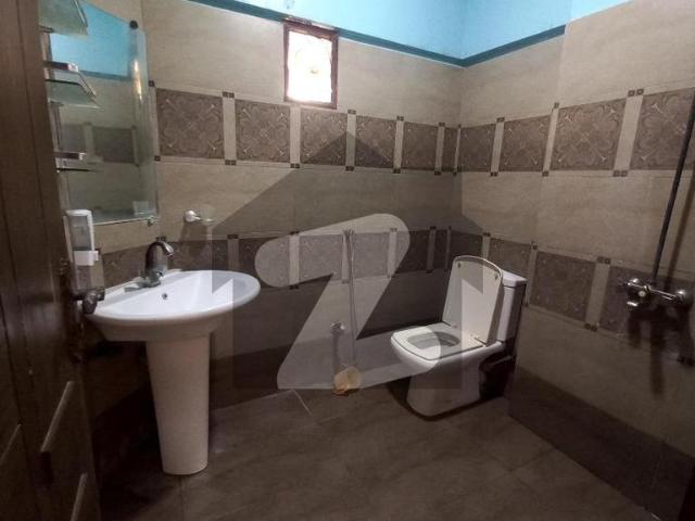 Luxurious 1800 sqft 3 bedroom apartment for rent in big bukhari commercial dha phase 6 bukhari commercial area