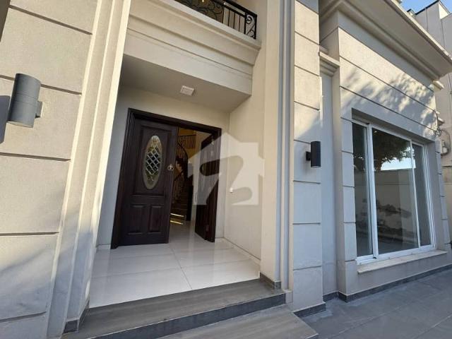 Luxurious 1 Kanal Designer House for Sale Prime Boulevard Location! Double Heighted 6 Bedroom A+ Construction Bahria Enclave Islamabad