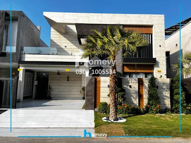 Luxurious 1 Kanal Fully Furnished House For Sale In Lake City
