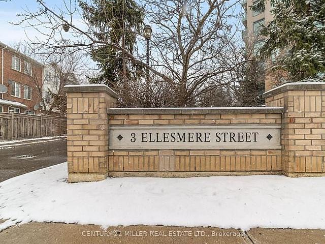 Luxurious 2 Bed Condo, Prime Amenities! See Today!