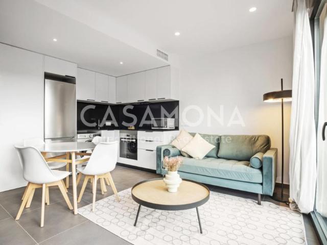 Luxurious 2 Double Bedroom Apartment Close To La Rambla