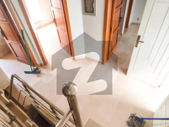 Luxurious 4.44 Marla Triple Story House for Rent D 12/1