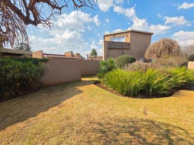 luxurious 4 bedroom family home with.
