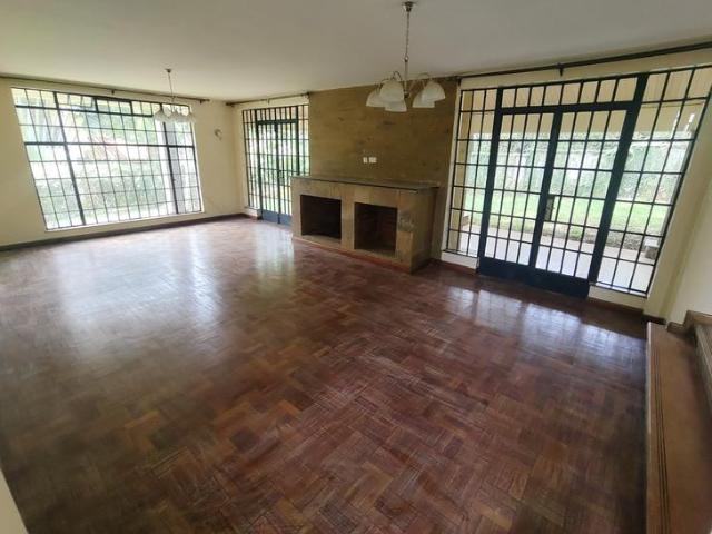 Luxurious 4 Bedroom plus DSQ Villa on ½ Acre for sale in Karen, Kes 85M