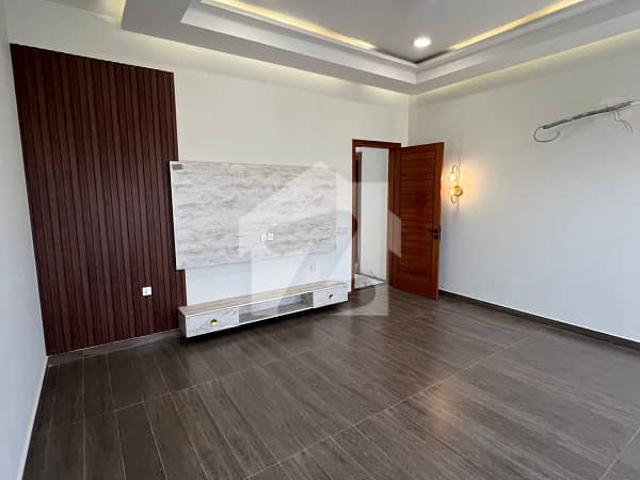 Luxurious 500 Yards Brand New Bungalow For Sale | Sahil Street, DHA Phase 8 Karachi
