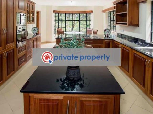 Luxurious 5 Bedroom House Sitting On 1 Acre