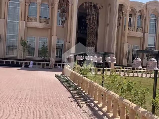 Luxurious 5 Kanal Farmhouse For Sale In Gulberg Greens B Block, Islamabad