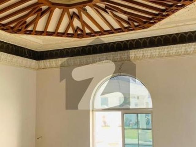 Luxurious 88 marla modern bungalow, private pool, and state of the art home for sale in abdullah garden faisalabad abdullah gardens