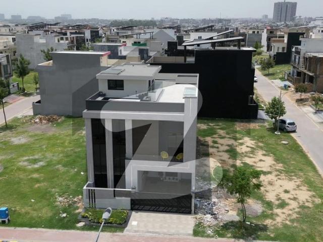 Luxurious 8 Marla Designer House For Sale | Block A, Faisal Town Phase 1 | Park Facing On 100ft Main Boulevard Faisal Town Phase 1 Block A
