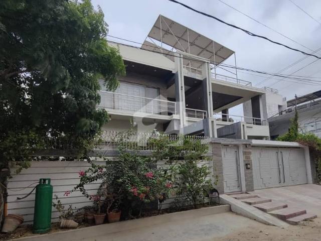 Luxurious Corner 450 Square Yards Ground + 1 Bungalow Available For Sale In Capital Society