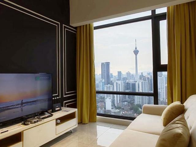 Luxurious and Best View to Unwind Axon Residence
