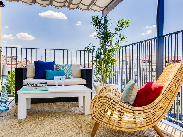 Luxurious and bright flat with terrace in Chamberí