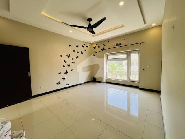 Luxurious And Spacious 4 Beds Upper Portion Very Spacious Available For Rent In F 6