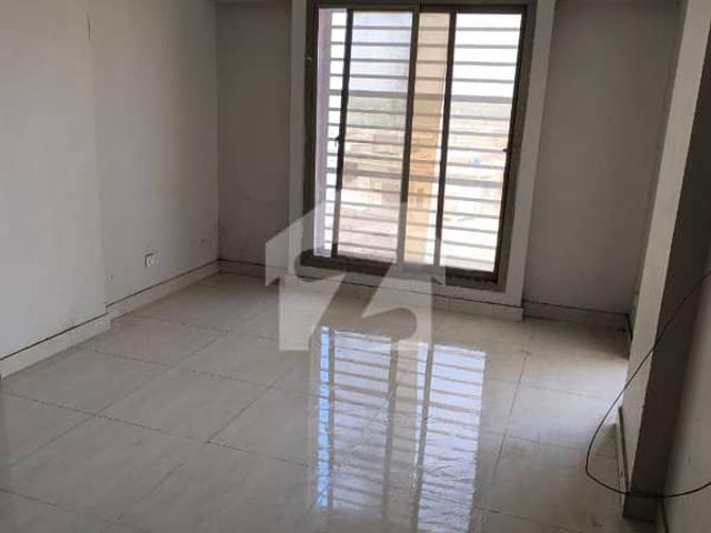 Luxurious Apartment at Alamdar Chowk