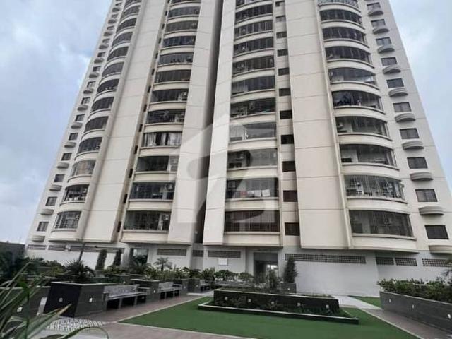 Luxurious Apartment For Rent