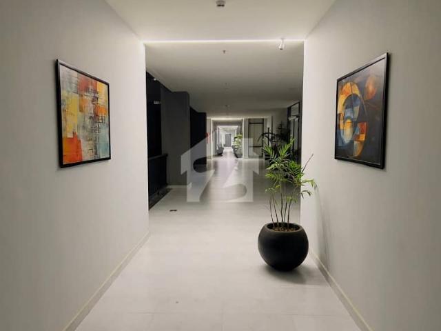 Luxurious Beautiful 2 Bed Fully Furnished Apartment Situated At Sky park One