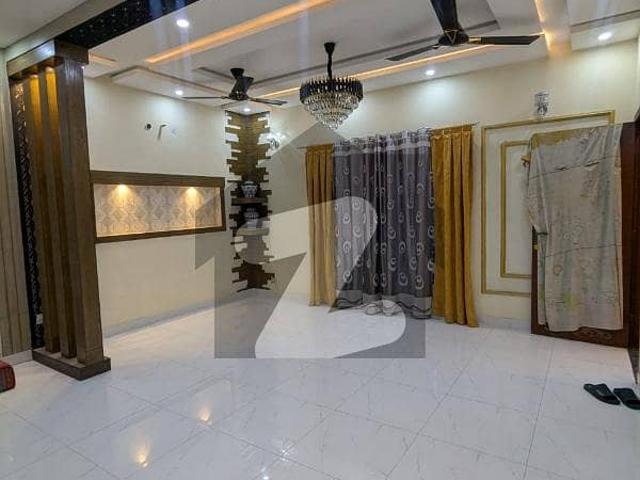 Luxurious Beautiful 5 Marla House Is For Sale