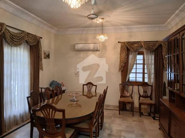 Luxurious bungalow 500 sqyds for sale in phase 6, dha karachi