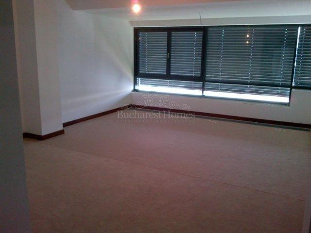 Luxurious Five Bedroom Penthouse in One of the Top Developments in the Country