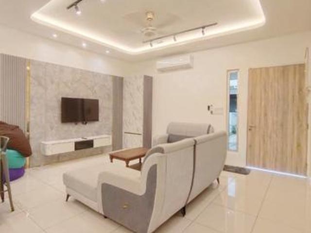 LUXURIOUS FULLY FURNISHED Yarra Park 1 Storey Bungalow FOR RENT