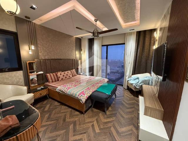 Luxurious Furnished Emaar Apartment