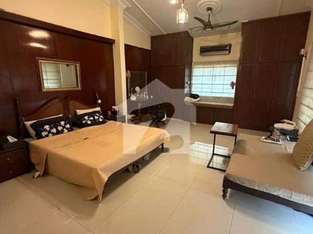 Luxurious Furnished Portion For Rent