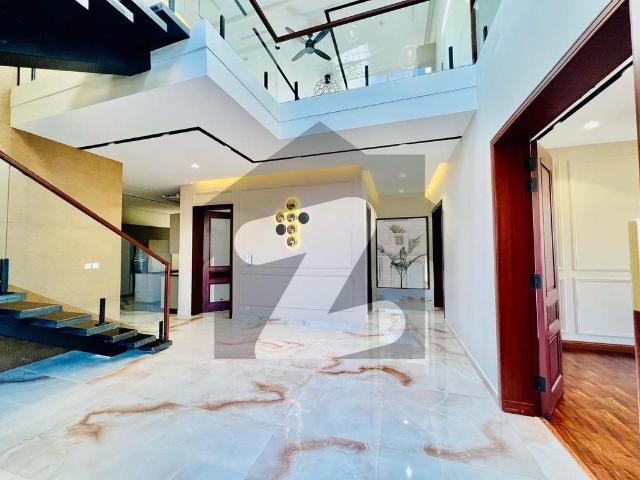 Luxurious Living Exquisite Residence Bungalow For Sale DHA Defence Phase 2