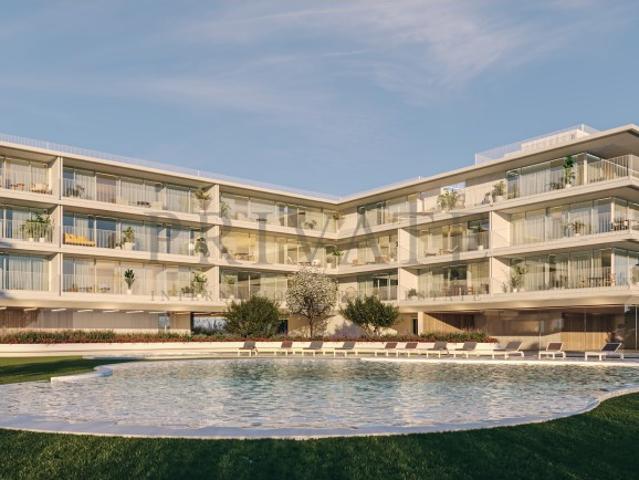 Luxurious Living in the Heart of Vilamoura