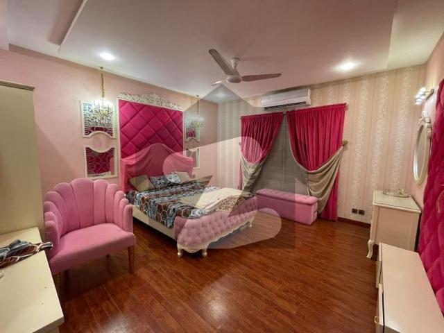 Luxurious like new bungalow for sale dha phase 6