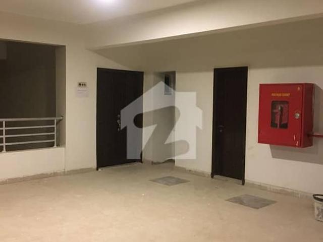 Luxurious Nhs Apartment Is Available For Rent
