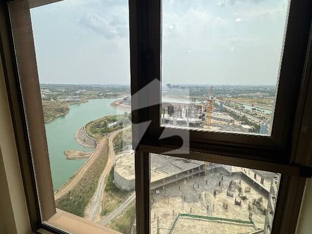 Luxurious Semi Furnished Lake View Appartment In Gulberg Greens