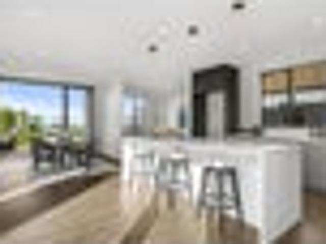 Luxurious Waterfront Living