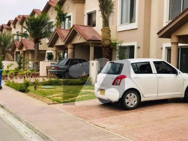 Luxurious Villa Available For Sale In Bahria Town Karachi