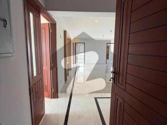 Luxury 3 Bed DD Apartment For Rent At Clifton Block 1