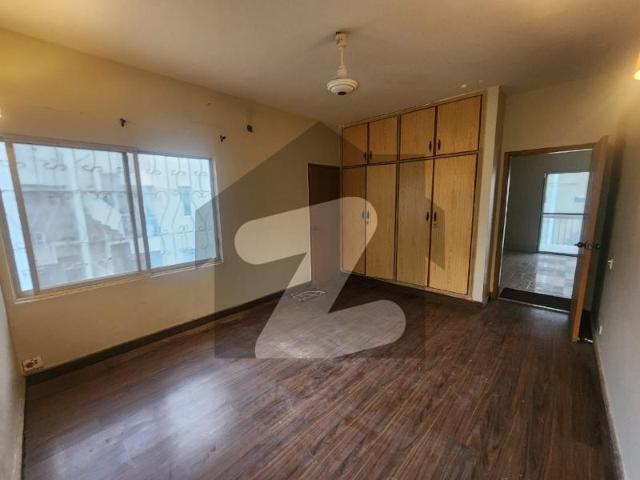 Luxury 3 Bed Flat For Rent Afzal Court Clifton Block 3