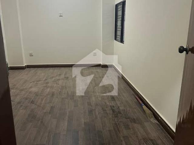 Luxury 3 beds apartment for sale in gulshan e iqbal, karachi
