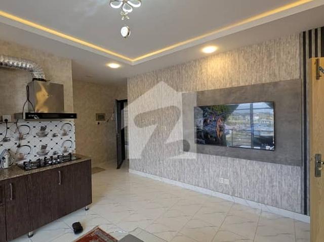 Luxury 1050 Sq. Ft. Corner Apartment For Sale | Fully Furnished & Non Furnished | Serene Heights, Gulberg Greens