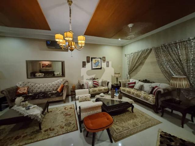 Luxury 1000 Yard Bungalow With Pool At Prime Location DHA Phase 6