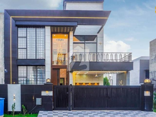 Luxury 10 Marla Brand New House For Sale In Bahria Orchard Central Block Phase 1 Raiwind Lahore