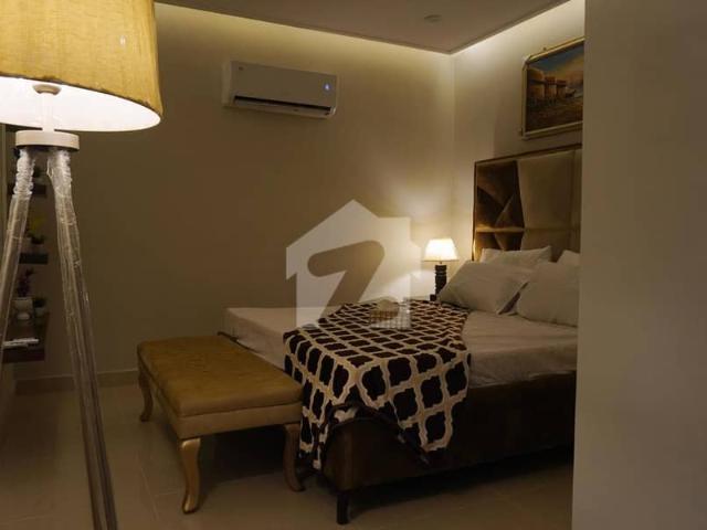 Luxury 1 bed furnished apartment for sale in pearl one tower dr subayyal ikram building bahria town lahore