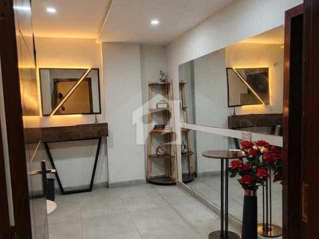 Luxury 1 Bed Furnished Apartment For Rent In Bahria Town Lahore