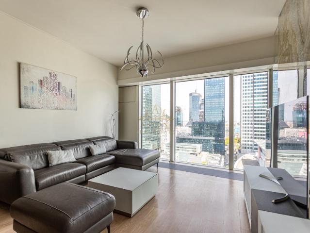 Luxury 1 bedroom apartment at Złota 44