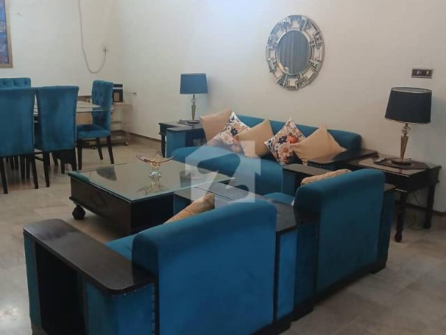 Luxury 1 Kanal Bungalow For Sale in Model Town Extension | LDA Approved | Prime Location
