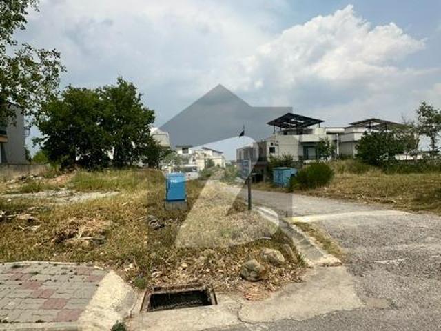 Luxury 1 Kanal House for Sale | J Block Naval Anchorage | Main Road Naval Anchorage Block J