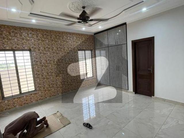 Luxury 1 Kanal House for Rent DHA Multan Sector H DHA Phase 1 Sector H