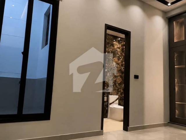 Luxury 240 Sq. Yards Designer House For Sale In Gulshan E Maymar Sector T