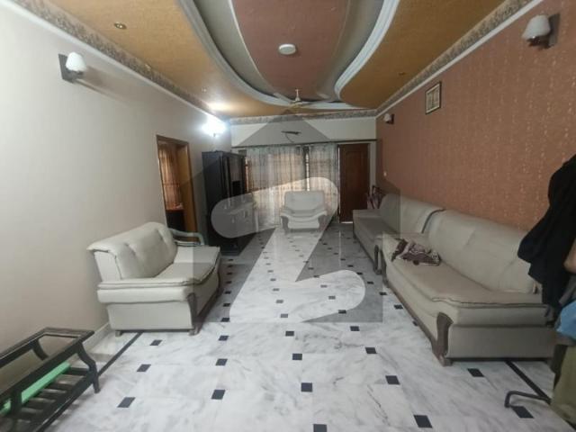 Luxury 260 Sq. Yd. Townhouse for Sale in Main Bahadurabad | 7 Bedrooms | Prime Location Bahadurabad