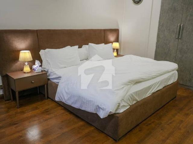 Luxury 2 Bed Fully Furnished Apartment For Rent | 1600 SQFT | Prime Location Gulberg Greens Main Expressway2