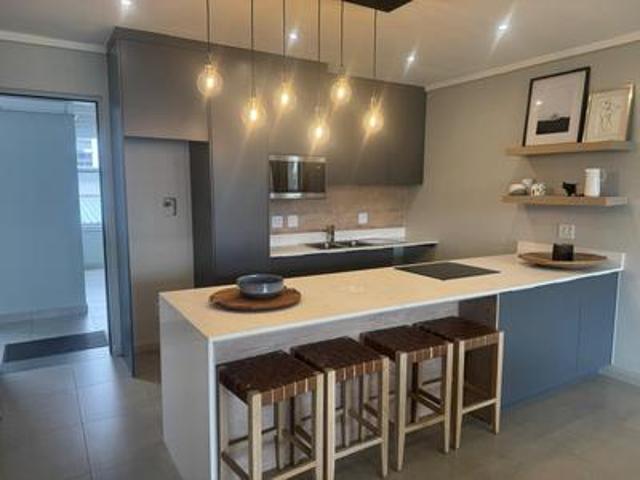 luxury 2 bedroom apartment in the s.